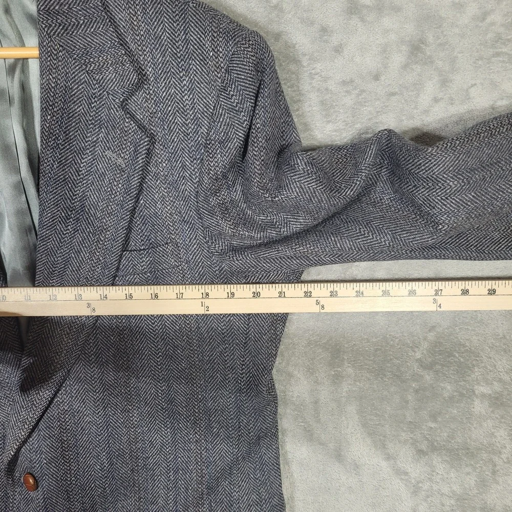 Woolrich Blazer Mens 41L Gray Herringbone Wool Sport Coat Jacket Outdoor Classic